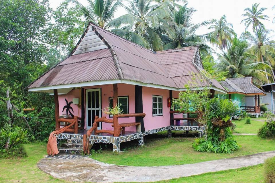 Koh Kood Far East Resort Ko Kut Екстериор снимка